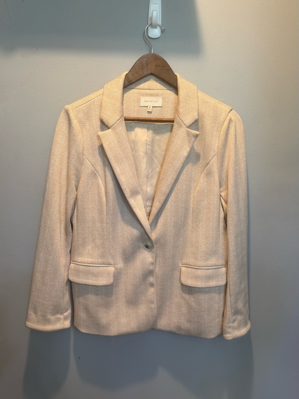 Skies Are Blue Light Cream Single-Button Tailored Blazer